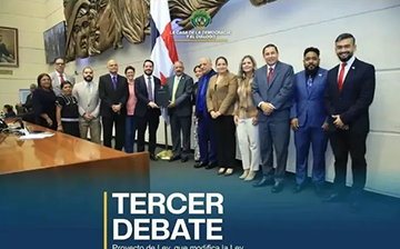 「巴拿马移民」重磅!巴拿马传来好消息:30万美金身份一步到位?