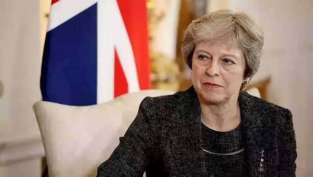 【欧洲移民】最新!英国“脱欧”草案惨遭否决,动荡下如何身份抉择?