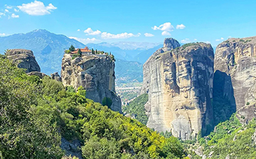 「中国香港」7年=永居+学位+国际跳板？留给普通人的“窗口期”还有多久？