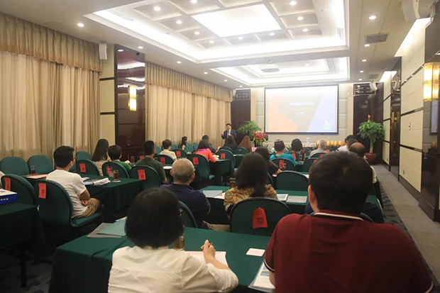「澳德华讲座活动现场」 澳德华26周年庆分享会场面火爆!