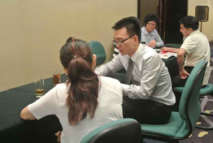 澳德华移民2012年7月15日五洲宾馆美国投资移民讲座